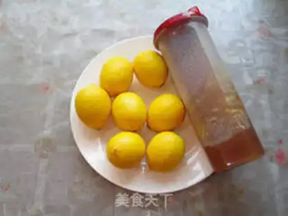 Make honey lemon tea step 0