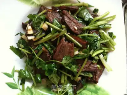 Make Beef mixed with cilantro step 13