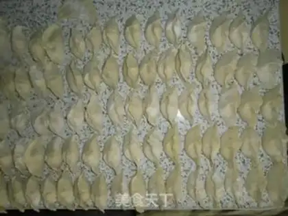 Make Pork and cabbage dumplings step 8