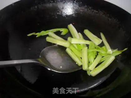 Make Korean spicy roasted rice cake step 4