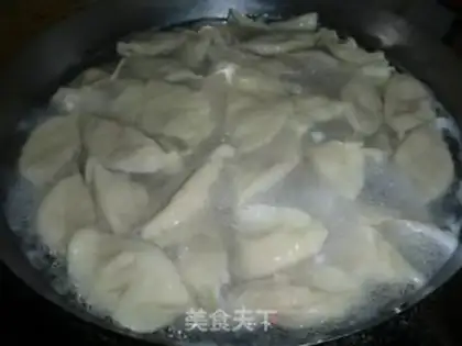 Make Pork and cabbage dumplings step 9