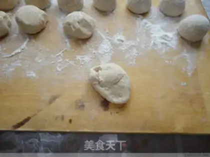 Make bran steamed buns step 12