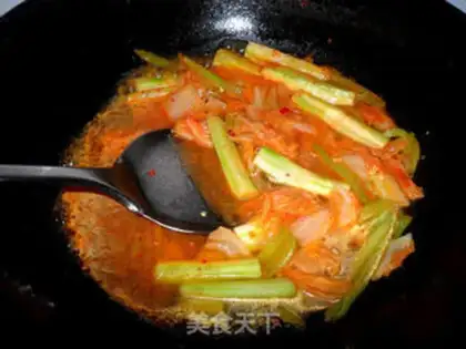 Make Korean spicy roasted rice cake step 6