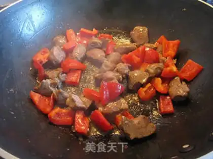 Make Spicy tender and smooth mutton shoulder pork step 3