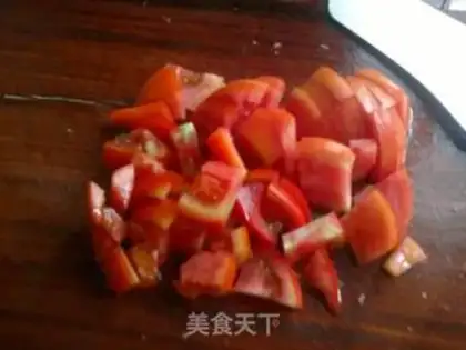 Make tomato scrambled eggs step 1