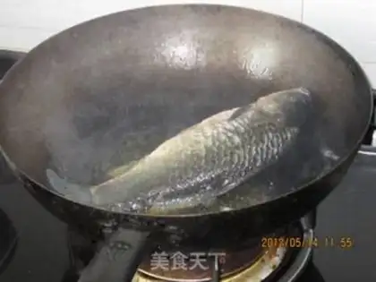 Make Stewed Carp Fish with Tofu step 4