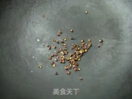 Make Fish-flavored spicy tofu step 1