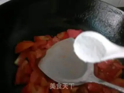 Make tomato scrambled eggs step 6