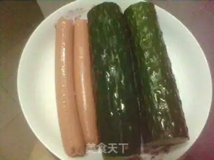 Make stir-fried ham with cucumber step 0