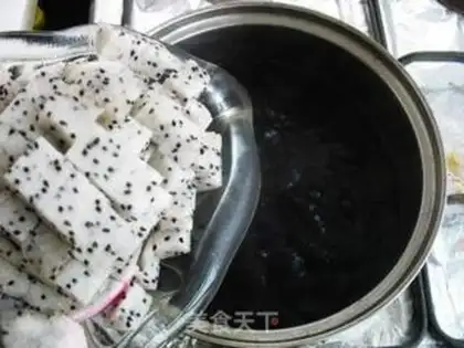 Make Fire Dragon Purple Potato Soup step 3