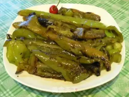 Make Sweet and sour tiger skin and green pepper step 4