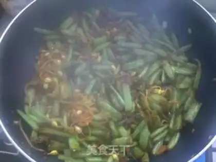 Make Henan braised noodles step 8
