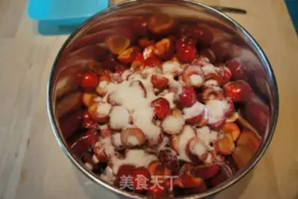 Make cherry jam step 10