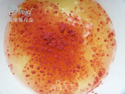 Make Shredded pork in Beijing sauce step 4