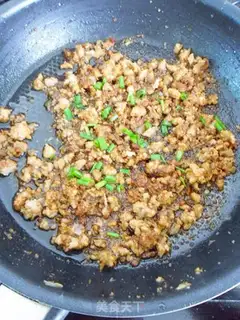 Make minced pork and egg custard step 9