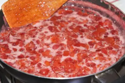 Make cherry jam step 23