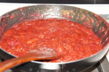 Make cherry jam step 24