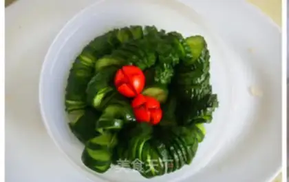 Make Chinese cucumber salad step 2