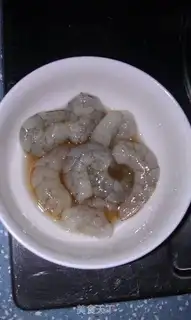 Make grilled rice with seafood and cheese step 0