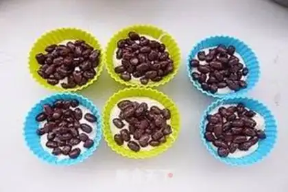 Make Red bean steamed cake step 5