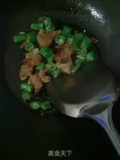 Make Dried bean curd with green pepper step 2