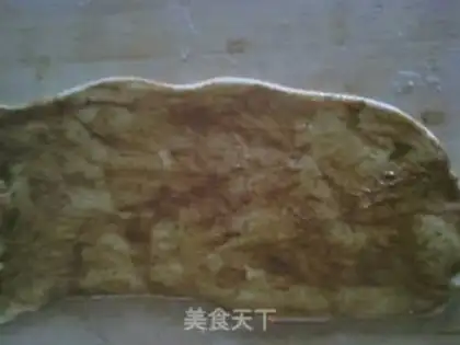 Make sesame paste rolls step 11