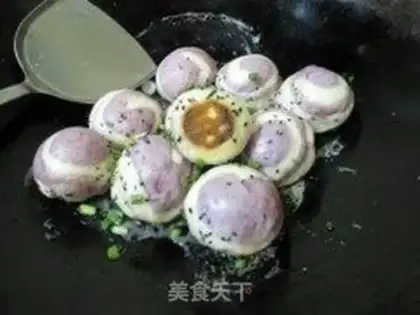 Make Two-color pan-fried pork bun step 18