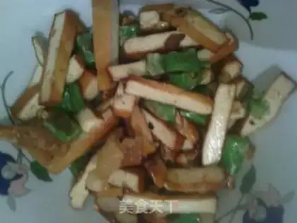 Make Dried bean curd with green pepper step 5