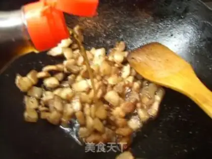 Make Dry fried sauce step 4