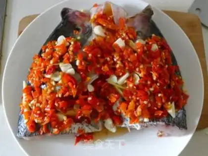 Make chopped pepper fish head step 3