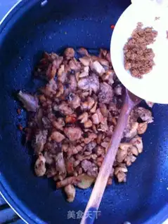 Make fried rabbit meat step 6