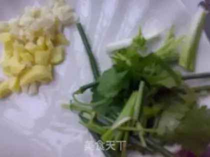 Make Fried pork slices with white mushroom step 2