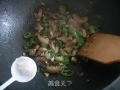 Make Chinese hamburger step 6