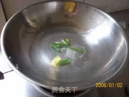 Make Boiled fish slices with yam and stewed fish step 1