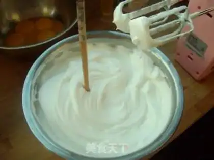 Make Hurricane cake step 3