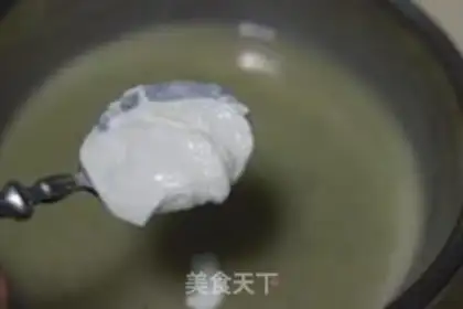 Make Banana yogurt popsicles step 3