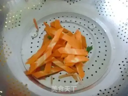 Make assorted nuts step 1