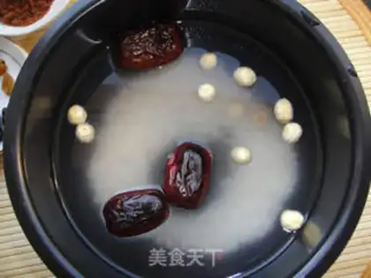 Make Sixi Blood-replenishing Congee step 4