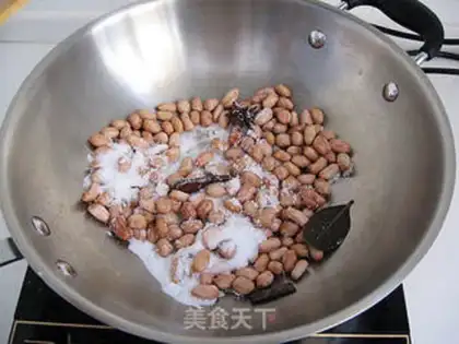 Make Salt-roasted spiced peanuts step 2