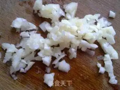 Make Garlic and amaranth step 1