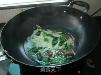 Make Light vegetable noodles step 4