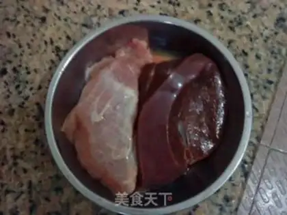 Make Home-cooked noodle soup step 1