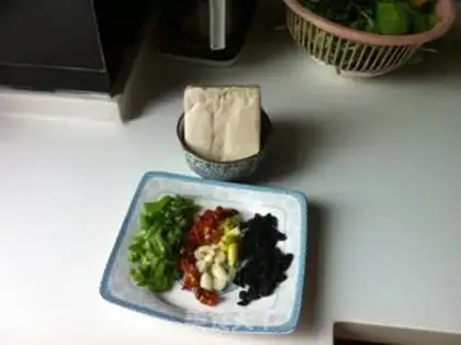 Make Stewed firewood tofu with black bean sauce step 0