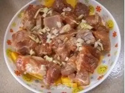 Make Steamed pork ribs with pumpkin step 3
