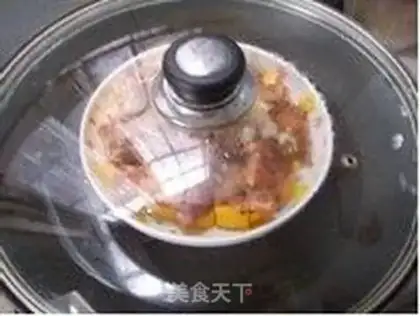 Make Steamed pork ribs with pumpkin step 4