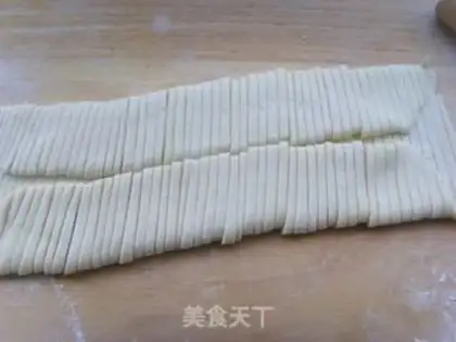 Make Tomato noodles with pasta step 5
