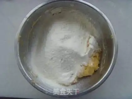 Make Owl cookies step 4