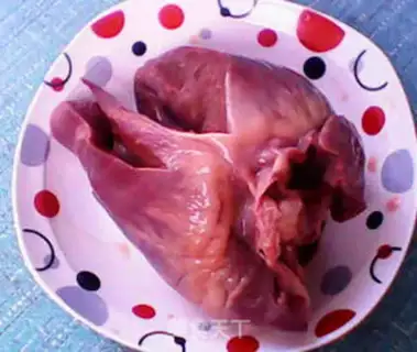 Make pork heart with onion flavor step 0