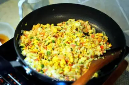 Make Mixed shrimp fried rice step 8