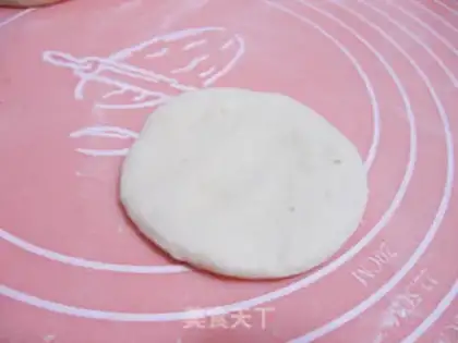 Make cartoon bread step 2